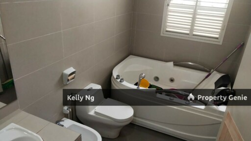 3 Sty House At Anjung Sari Setia Alam For Sale