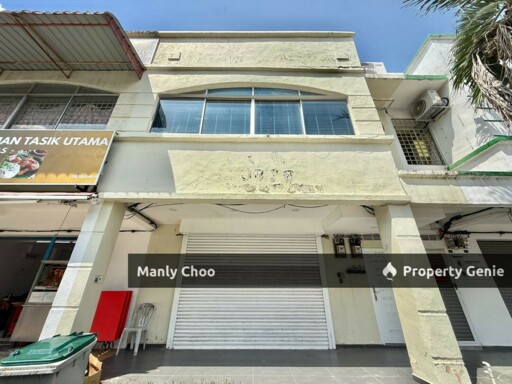 RENOVATED Double Storey Shop Office Taman Tasik Utama Ayer Keroh MITC
