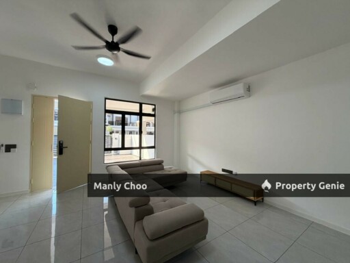 BARE NEW Double Storey Taman Pengkalan Impian Ayer I Molek Residence