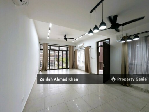 THE MULIA RESIDENCES CYBERJAYA 3 STOREY TERRACE HOUSE  BIG UNIT TYPE B  FREEHOLD GATED GUARDED RENOVATE CLUB HOUSE MOVE IN CONDITION