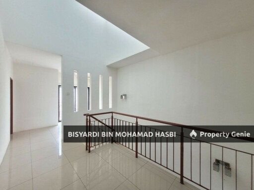 Non Bumi Lot 2 STOREY TERRACE, TAMAN SAUJANA KLIA SEPANG.