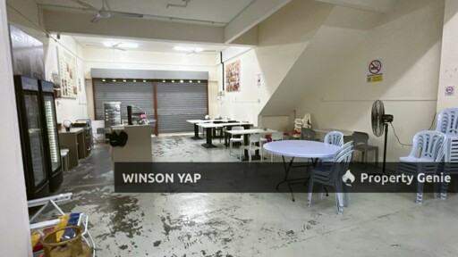 3 Storey Shop Ground Floor Pelangi Indah Ulu Tiram Facing Main Road