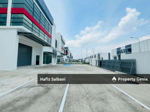 3 Storey Semi D Factory Kuala Langat