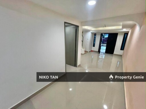 Jambu Bol Double Storey Endlot Saleng Kulai For Sale