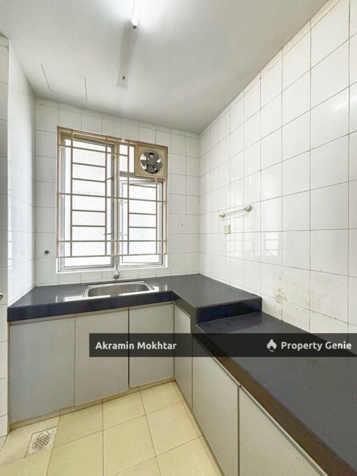 FREEHOLD, CORNER UNIT & 3 PARKING | PV 8 @ SETAPAK TAMAN MELATI KL