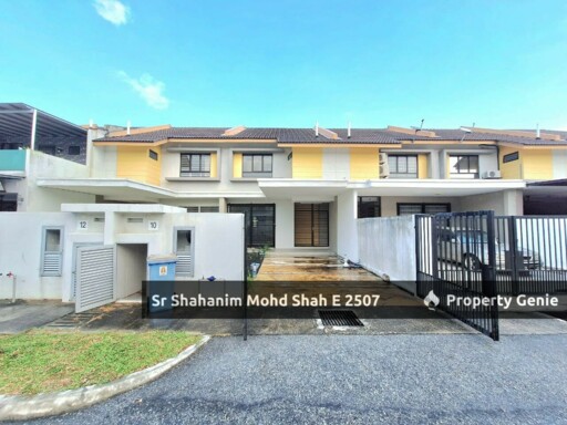 Double Storey Taman Galaksi, Bandar Mahkota Banting, Selangor