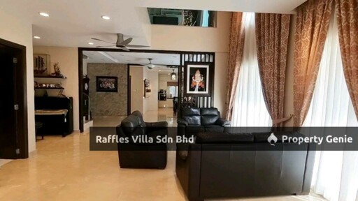 Sri Istana Hills