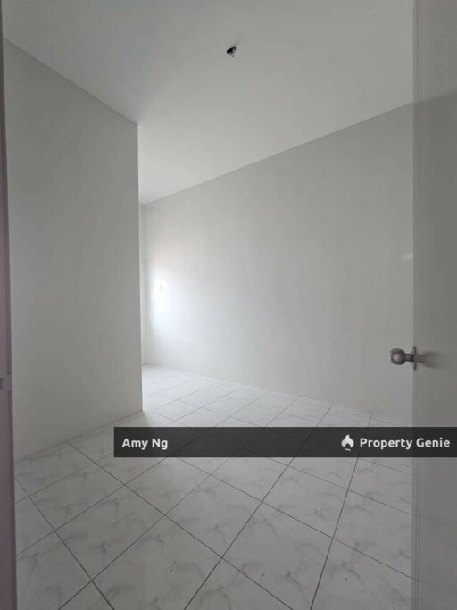 Rm238 FreeHold New Single Storey For Sale