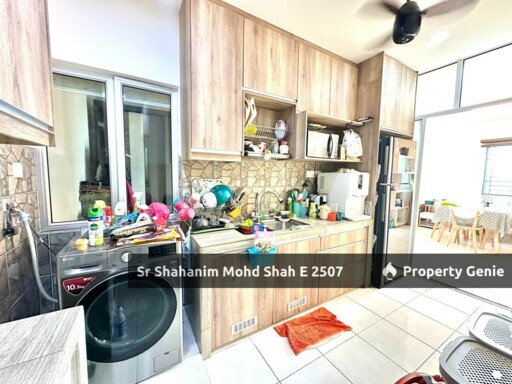 RENOVATED CORNER UNIT SURIA RESIDENCE, BANDAR MAHKOTA CHERAS