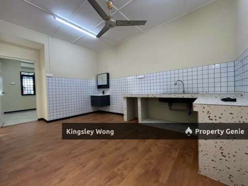 Bercham Single Storey Terrace House Near Chinese Area
