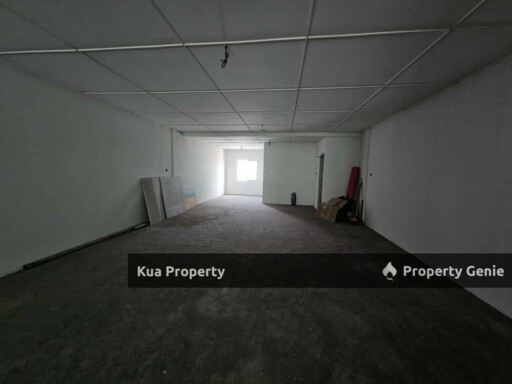 Third Floor Intermediate Commercial Office/ Shoplot For Rent Located at Pending, Near Icom Square