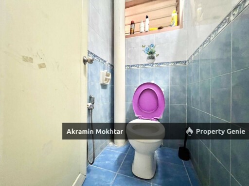 Renovated, Partially Furnished & 2 Parking | Apartment Danaumas, Seksyen 7 @ Shah Alam.