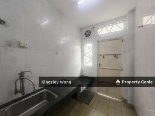 Seri Botani Palma Double Storey Terrace House Freehold Simple Renovated