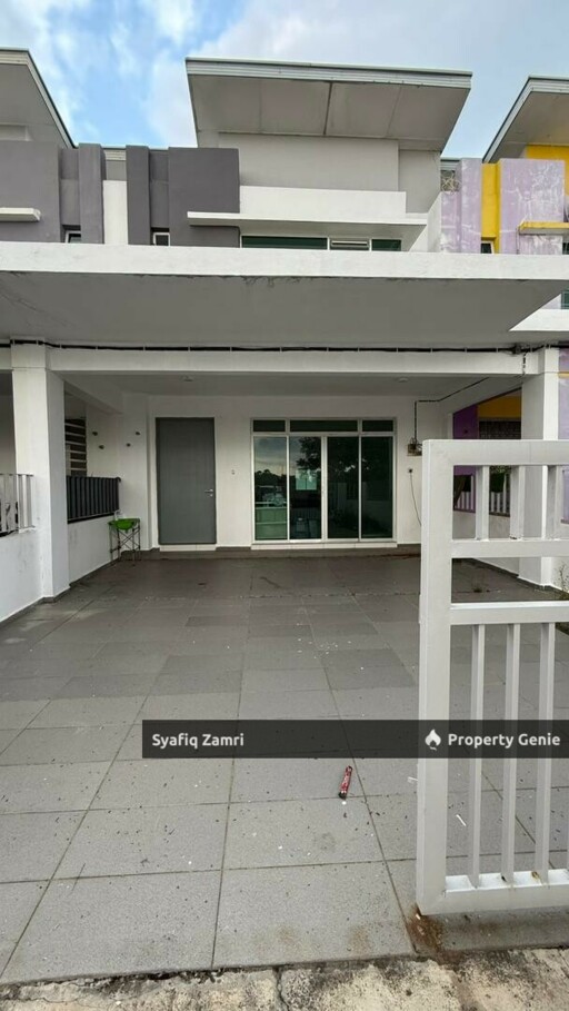 TERES 2 TINGKAT BKP SOI, BANDAR KUANTAN PUTRI, KUANTAN