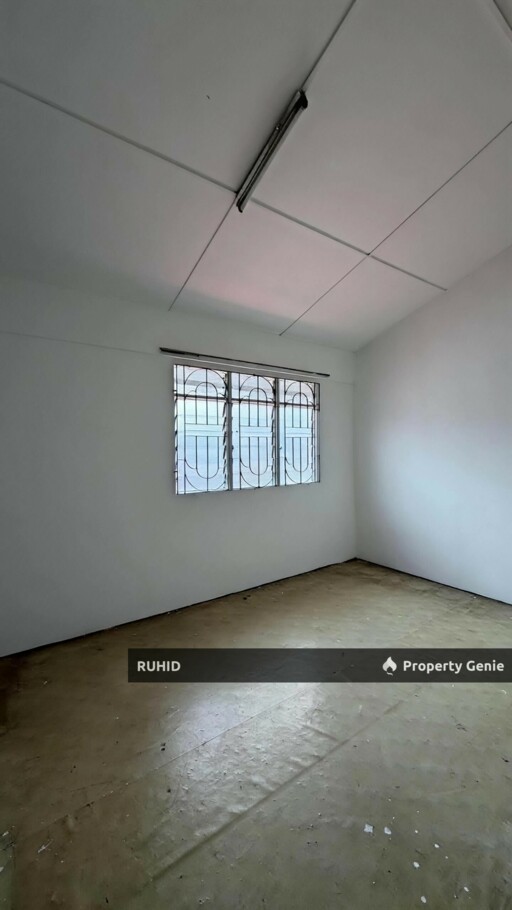 Storey Low Cost House For Sale at Bandar Baru Permas Jaya, Masai