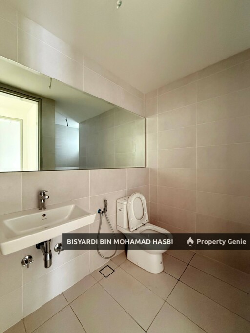 CORNER LOT (TYPE A4) KLCC VIEW 3 STOREY SUPERLINK HOUSE EAST 57, RESIDENSI LAMAN TIMUR DESA MELAWATI, KL