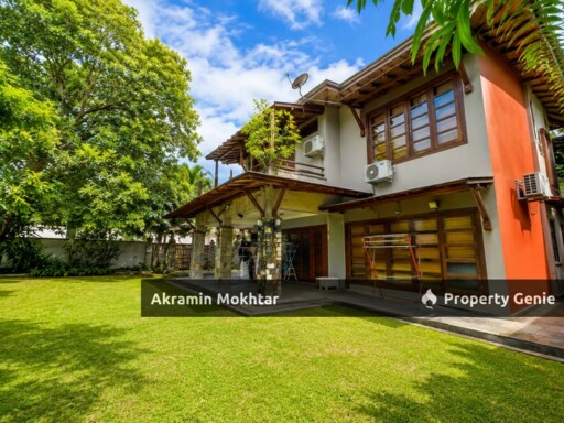 FREEHOLD & PARTIALLY FURNISHED | KG TUNKU SS1 PETALING JAYA – DOUBLE-STOREY BUNGALOW