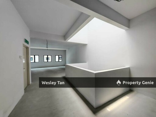 Kota Laksamana Jaya @ Melaka Old Street 3 Storey Shoplot Facing The Wave For Sale
