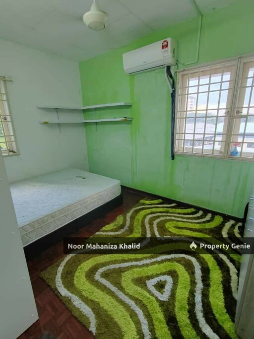 Kastella Court Apartment, Jalan Padang Tembak, Air Hitam Peneng.