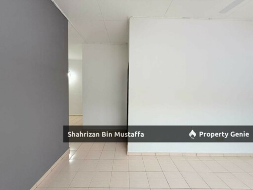 International Lot, End Lot, Taman Sri Saujana, Kota Tinggi, Johor