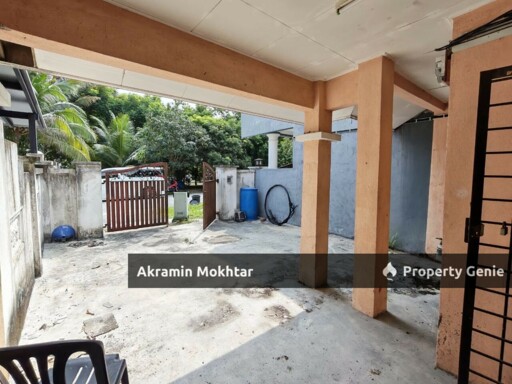 Facing Open  Double Storey, Lorong Az- Zaharah  Seksyen 10, Puncak Alam 