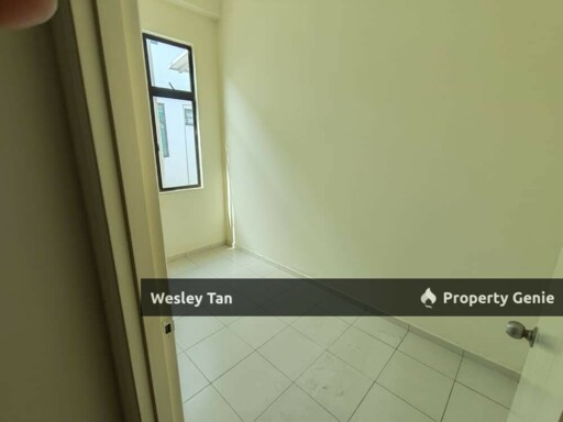 Ozana Residences, Ayer Keroh Melaka - 2.5 Storey Terrace House For Sale | Price Below Than Transacted Value | Serious Owner , View To Offer