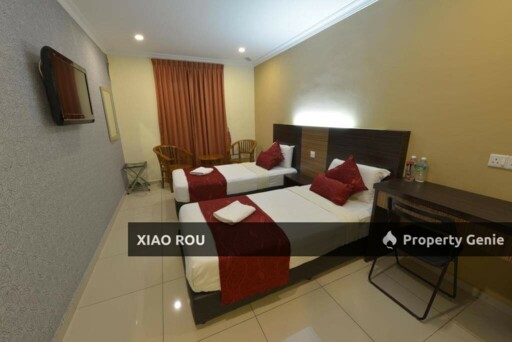 For Sales Cheng - 3 Shoplot Triple Storey Hotel with Corned Land Lot