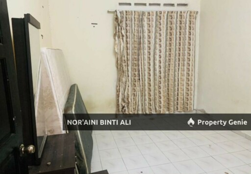 Semi D Setingkat Bukit Gelugor Batu Hitam [Walking Distance SMK Beserah] utk Dijual