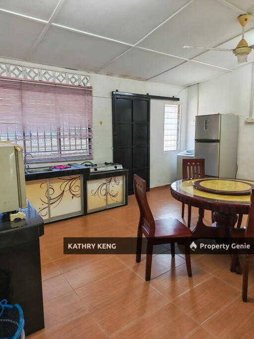 Jalan Gelama For Rent Taman Sri Paya For Rent Kluang For Rent Johor For Rent
