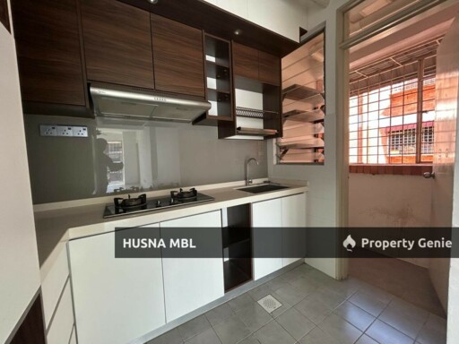 Apartment Facing Surau Alam Budiman U10 Shah Alam