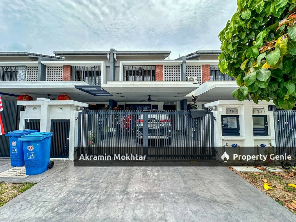 FREEHOLD & PARTIALLY FURNISHED | 2 STOREY TERRACE ELMINA GREEN 3 (Type A1) Elmina West, Shah Alam