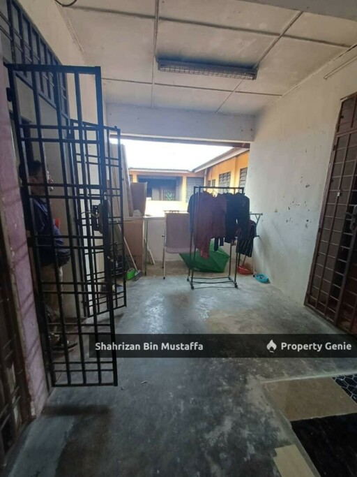 Flat Ros Merah, Taman Johor Jaya