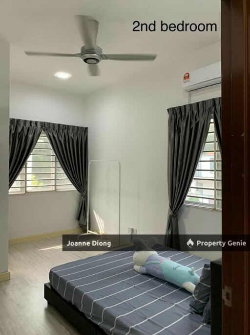 PUNCAK ALAM-LORONG LAUTAN SAMUDERA CORNER HOUSE
