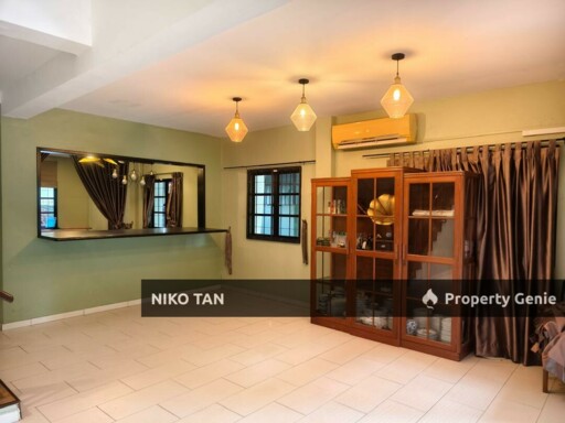 Jalan Dapat Double Storey Bungalow For Rent