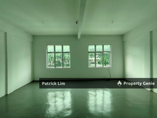HOT RENTAL | Bukit Beruang (1st Floor) Shop Lot For Rent