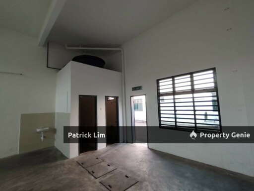 Kawasan Perindustrian Rembia 1.5 Storey Factory For Rent