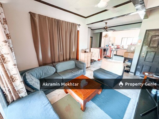FACING POOL Well Maintained Waizuri 1 Apartment, Wangsa Maju