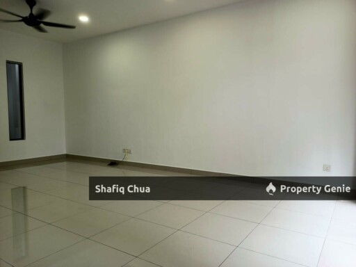 Well Kept 3 Storey Link House Sunway Eastwood, Seri Kembangan For Sale