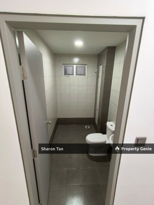 Bumi One 49 3 Bedroom Partial Furnished High Floor