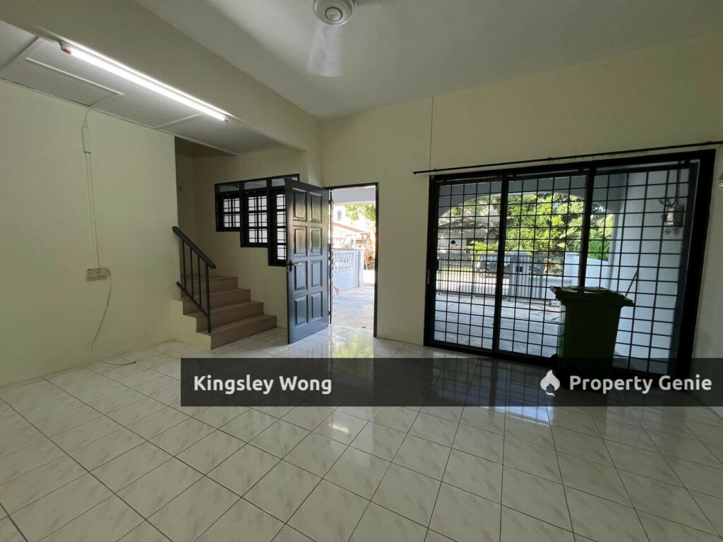 Bercham Double Storey Terrace House Good Condition Facing North Near Tambun Ipoh Garden