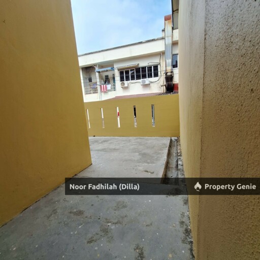 Taman Seri Rahang Renovated and Partial Furnished Booking 1K Full Loan