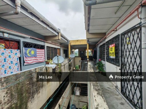 Flat Taman Sri Buloh @ Sungai Buloh, Seksyen U19, Shah Alam-Tingkat 3 Top floor-Ready 15/10 or 30/10