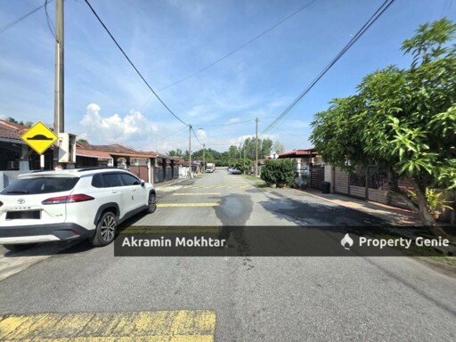 Double Storey Semi D Taman Sri Maju, Bukit Changgang Banting