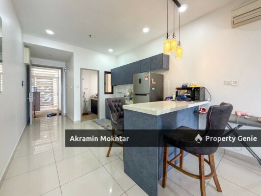 Freehold, Walking Distance To LRT, Partially Furnished & 2 Parking | Ten Kinrara Residence, Bandar Kinrara , Puchong