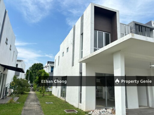 Unfurnished 2 Storey Terrace House for Sale at CasaView@Cybersouth, Dengkil
