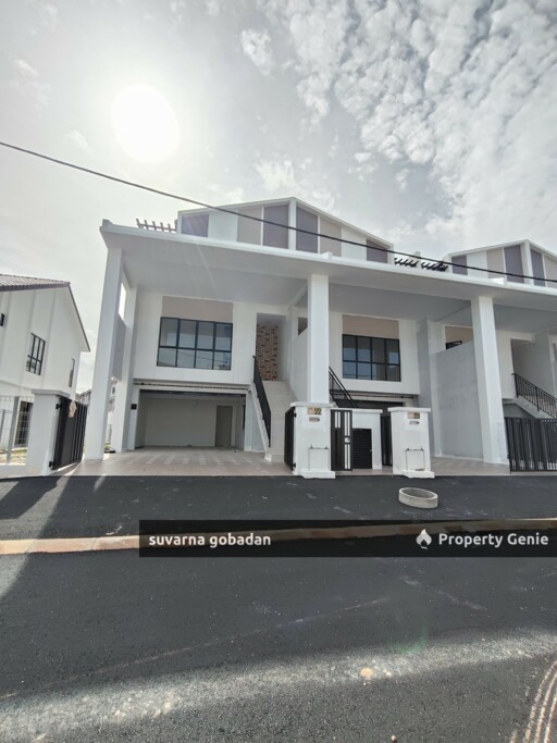 3 Storey Terrace, Ipoh South, Perak