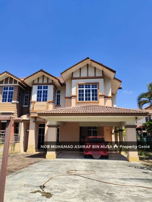 Rumah Berkembar Dua Tingkat Bandar Laguna Merbok