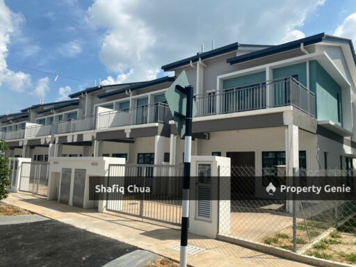 Brand New Spacious Double Storey Terrace In Taman Semarang Intan, Dengkil