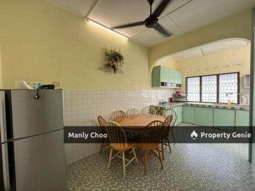 4 ROOMS FURNISHED Single Storey Jalan Delima Bukit Beruang MMU Manipal
