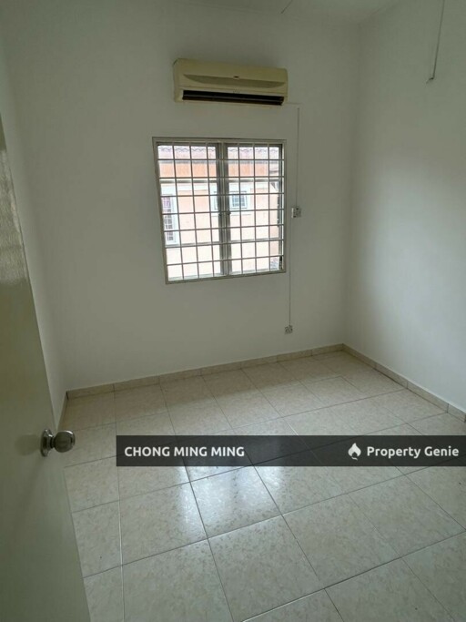 (Below Market Value) Double Storey Semi Detached House @ Vision Homes Seremban 2 for Sale